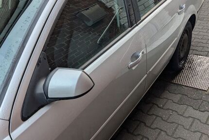 Ford Mondeo 167.333 km 600 &euro; Dormagen 41540