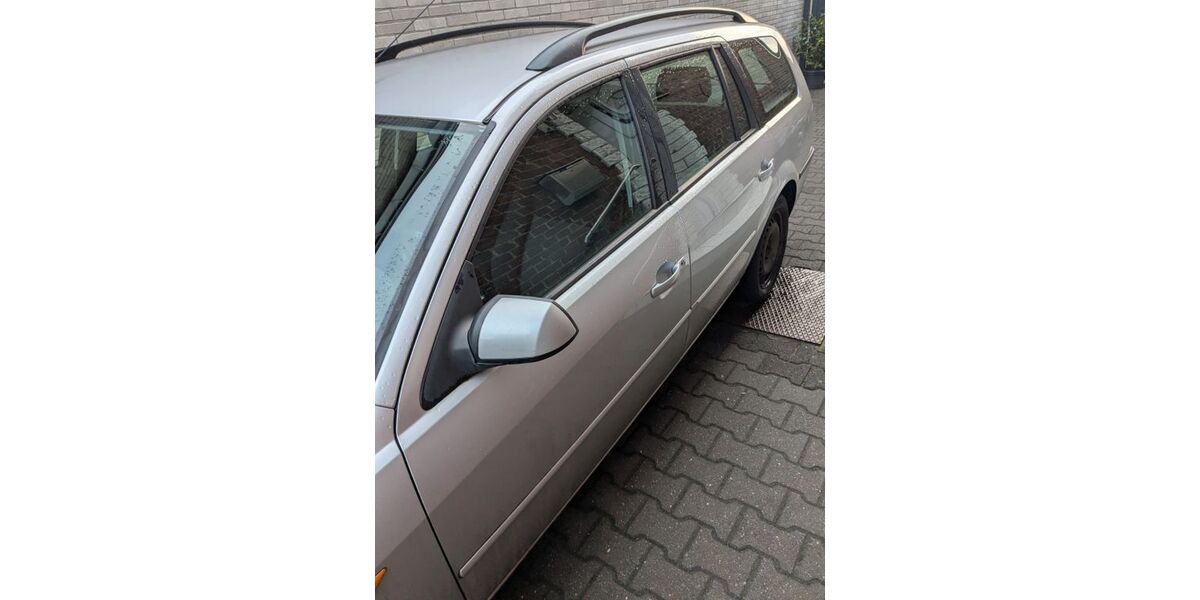 Ford Mondeo 167.333 km 600 &euro; Dormagen 41540