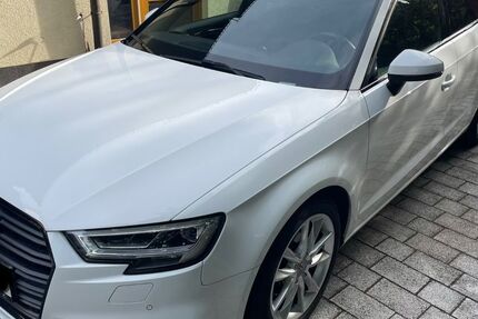 Audi A3 110.000 km 17.200 &euro; Enkenbach-Alsenborn 67677