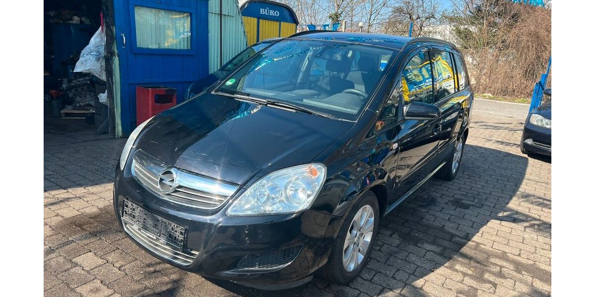 Opel Zafira 149.000 km 4.790 &euro; Berlin 12359