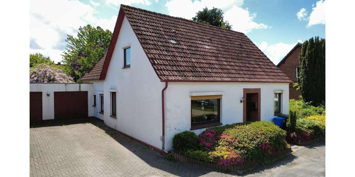 Einfamilienhaus Hemmoor - 4 Zimmer, 110 m&sup2;, 125.000&euro; | Angebot:26909970