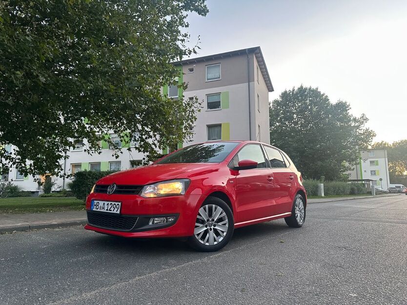VW Polo 129.000 km 5.200 € Bremerhaven 27580