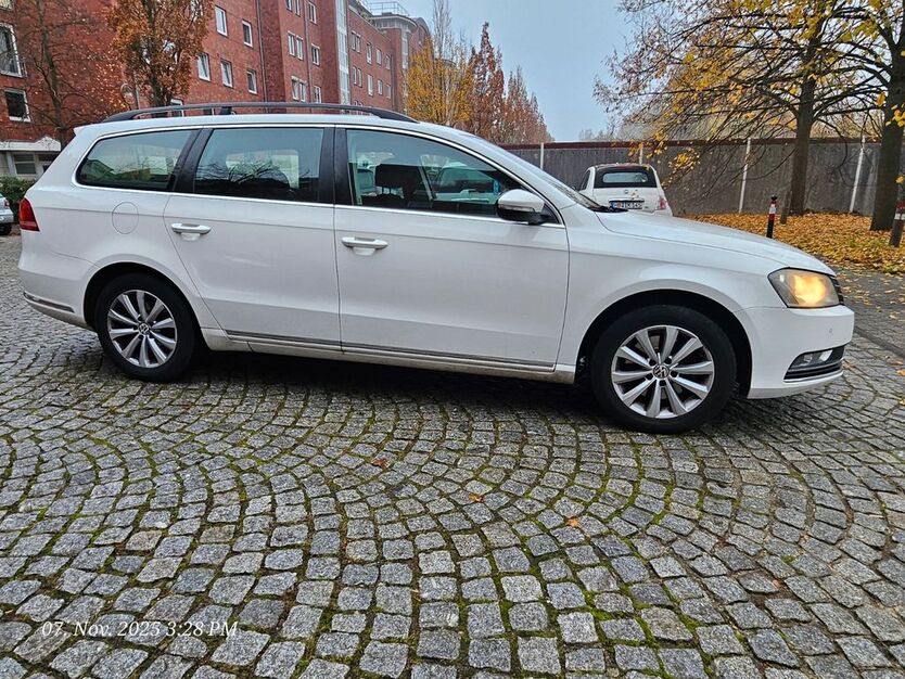 VW Passat 247.000 km 5.700 € Bremen 28215