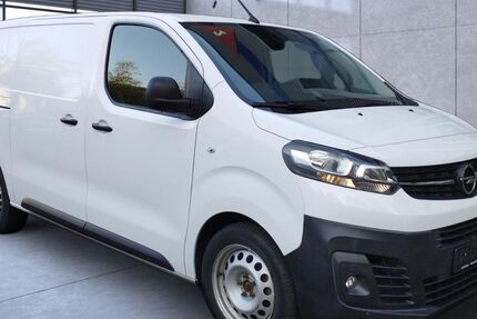 Opel Vivaro 36.600 km 17.290 &euro; Regensburg 93053