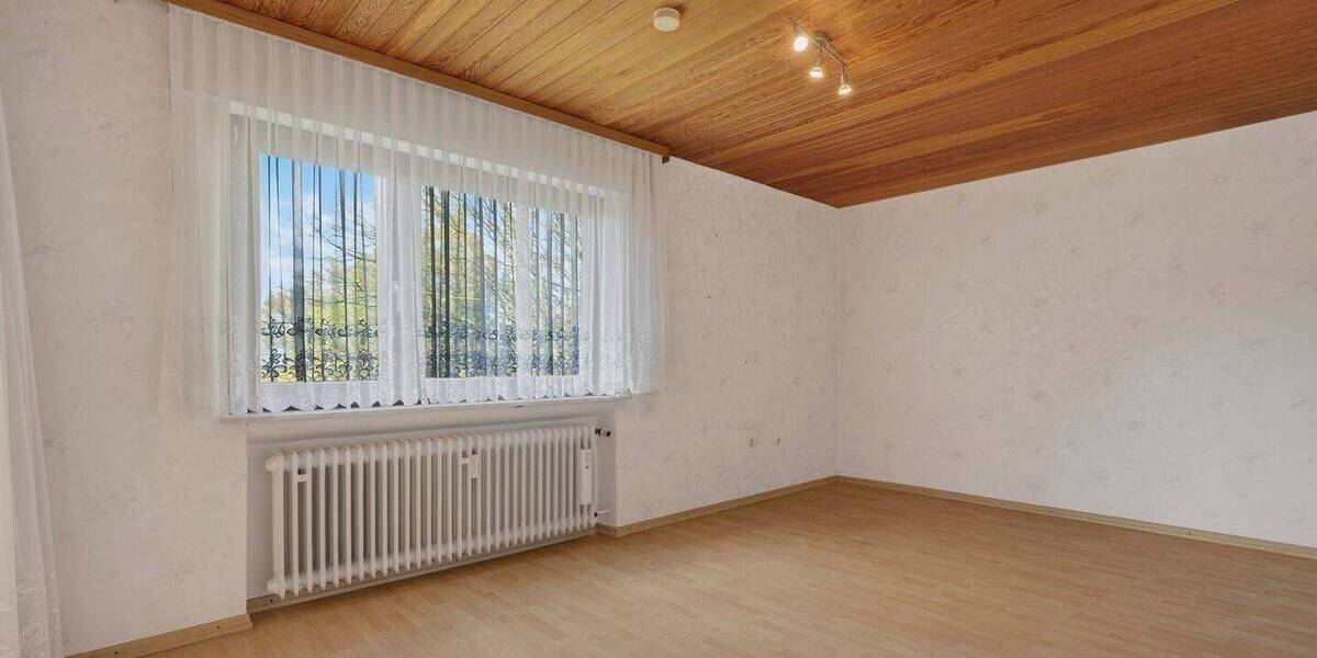 Mehrfamilienhaus, Wohnhaus Malsch Waldprechtsweier - 9 Zimmer, 165 m&sup2;, 469.000&euro; | Angebot:26026547