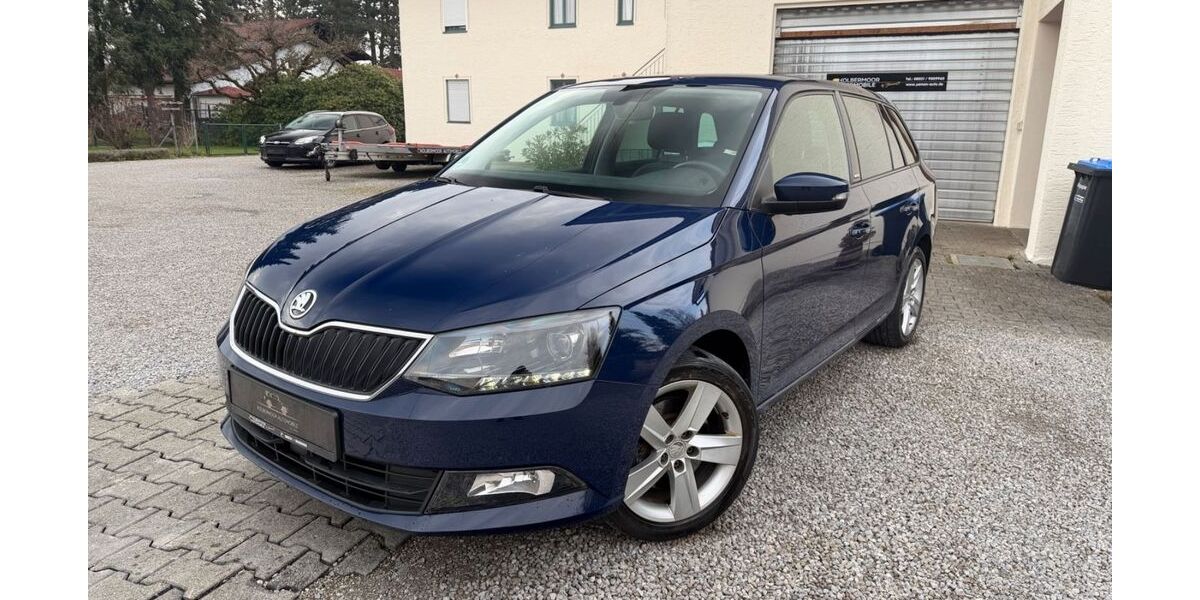 Skoda Fabia 90.000 km 8.990 &euro; Bad Aibling 83043