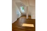 PRIVAT- TOP renovierte 23 Zimmer Wohnung