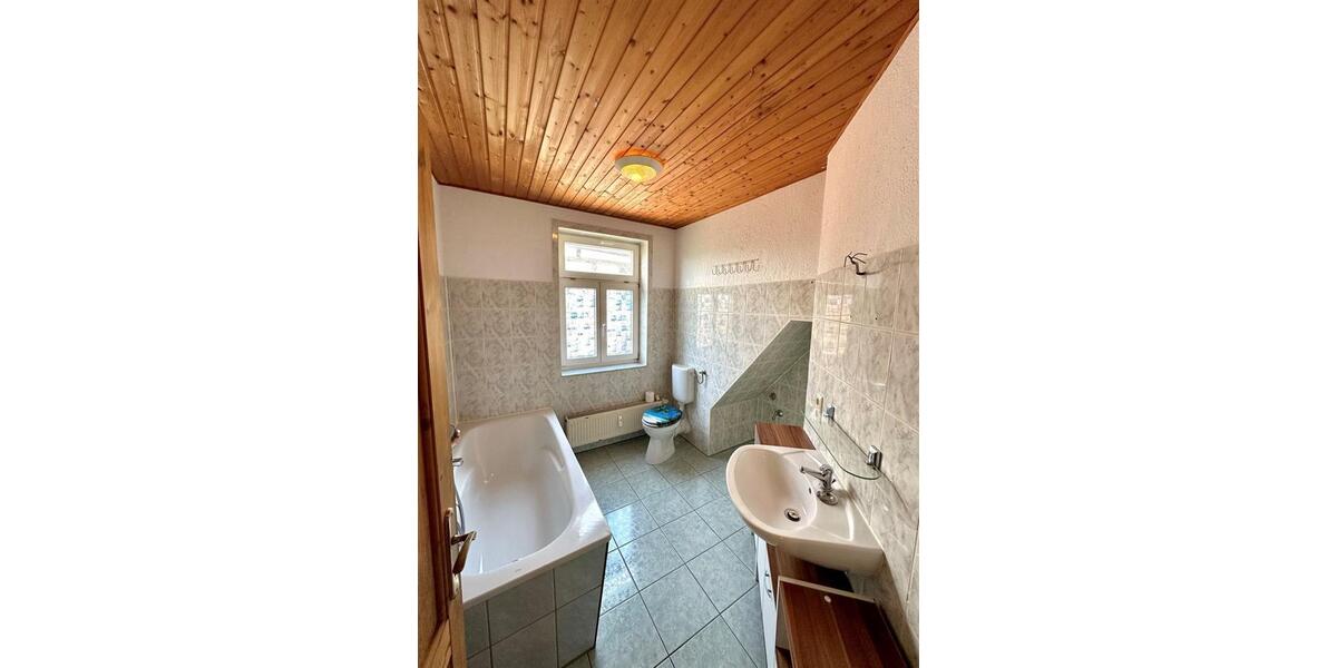 Dachgeschoßwohnung in beliebter Wohnlage von Hagenow, zentrumsnah 2 zimmer