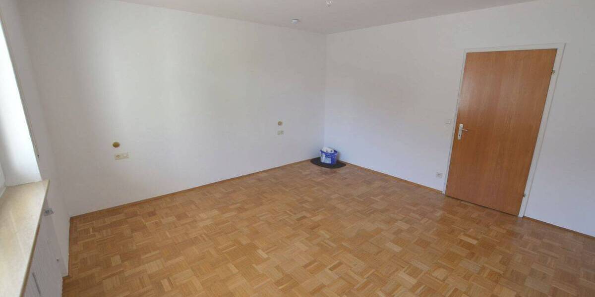 Etagenwohnung Oberpframmern - 4 Zimmer, 125 m&sup2;, 1.550&euro; | Angebot:26874886