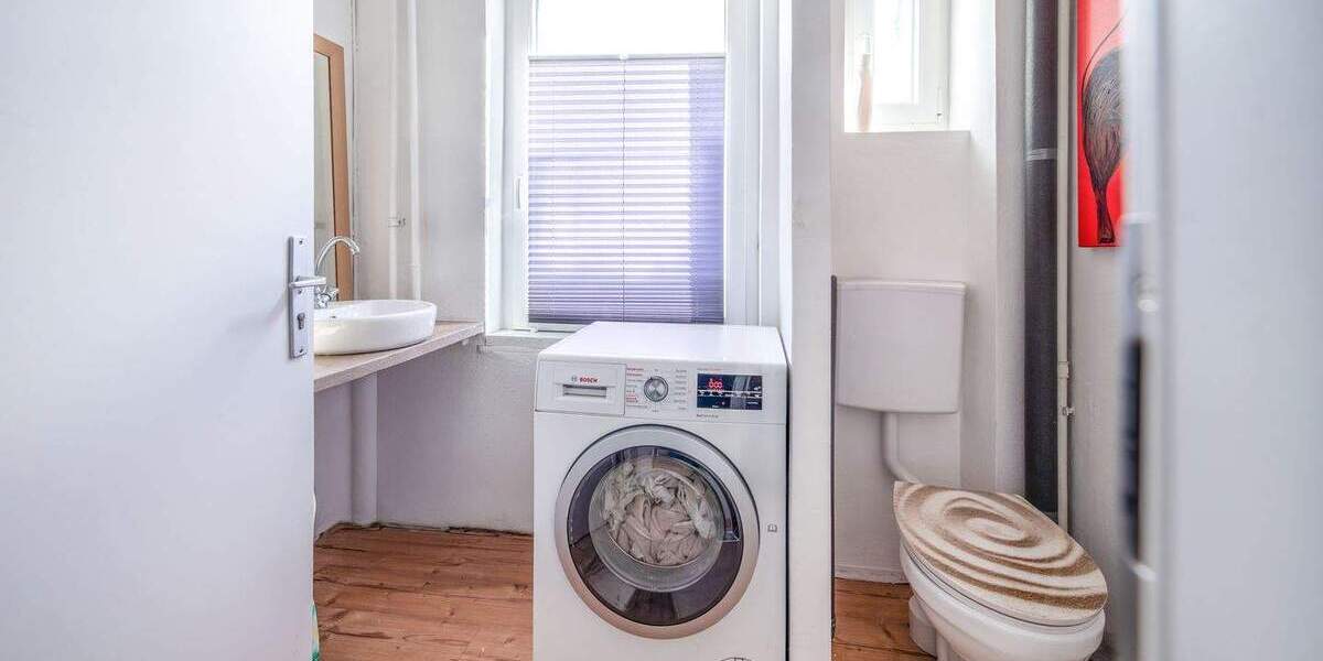 Gewerbeobjekt Mengen - 1 Zimmer, 329.000&euro; | Angebot:25690677