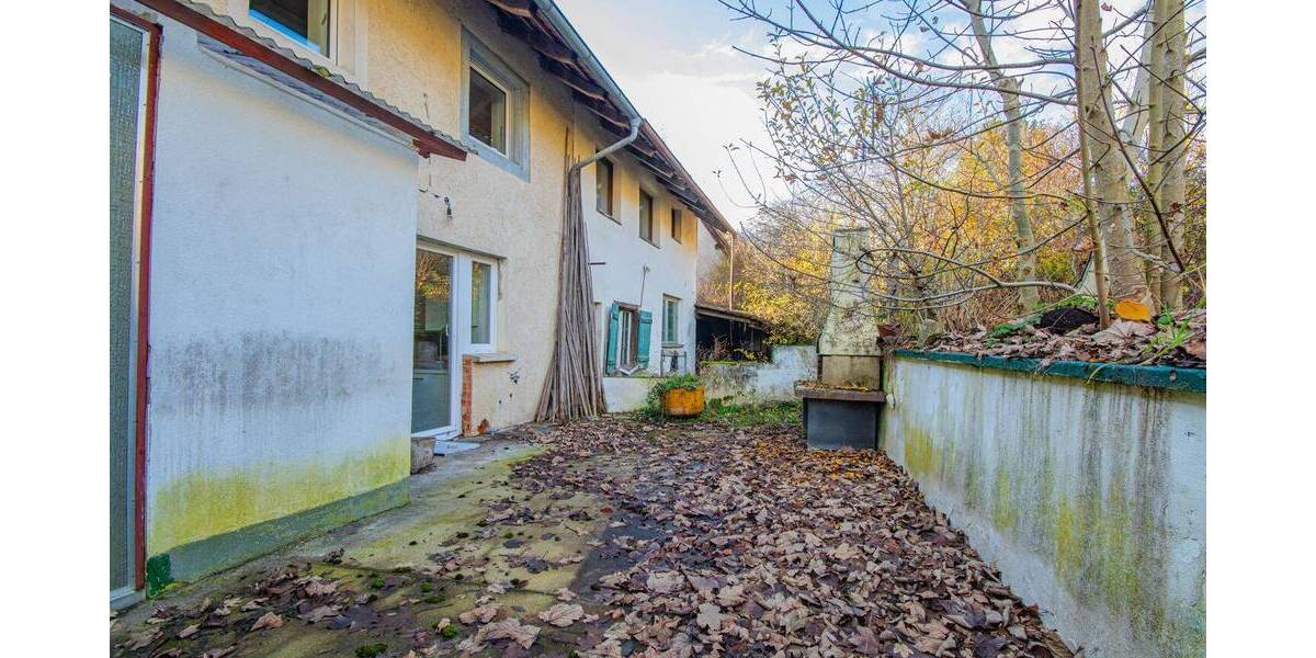 Reihenmittelhaus Klettgau Grießen - 6 Zimmer, 137 m&sup2;, 225.000&euro; | Angebot:25741792