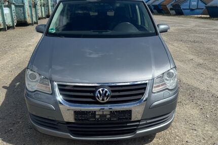 VW Touran 268.000 km 3.300 &euro; Aulendorf 88326