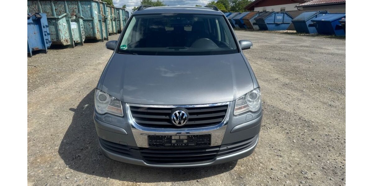 VW Touran 268.000 km 3.300 &euro; Aulendorf 88326