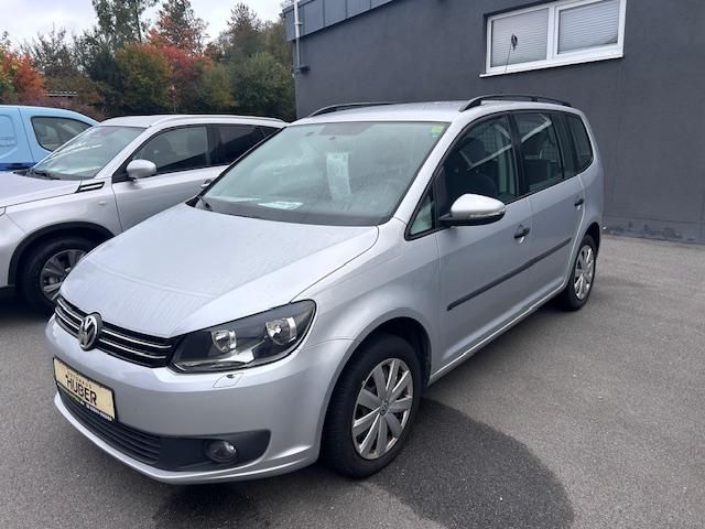 VW Touran 230.064 km 8.887 € Bad Kötzting 93444