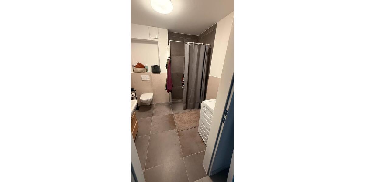 Dachgeschoßwohnung Kiel Südfriedhof - 2 Zimmer, 68 m&sup2;, 1.290&euro; | Angebot:25513158