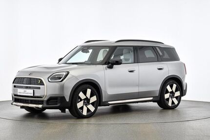 Mini Countryman SE (Cooper) 4.659 km 39.990 &euro; Leipzig 04103