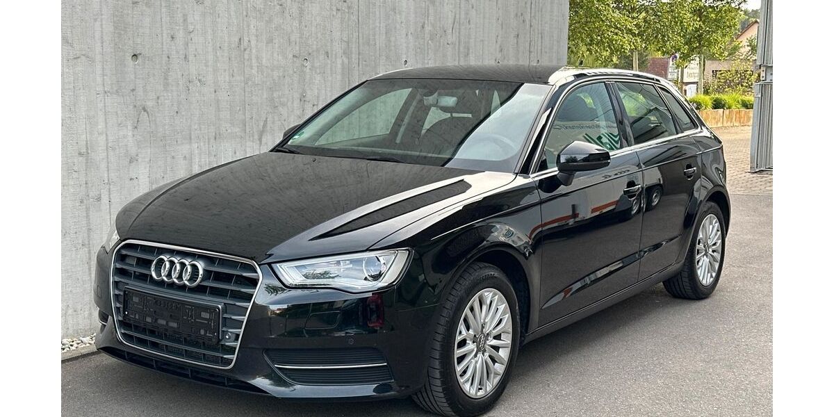 Audi A3 174.000 km 12.490 &euro; Leinfelden-Echterdingen (Musberg) 70771