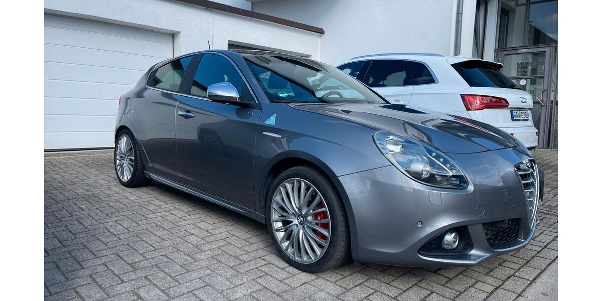 Alfa Romeo Giulietta 139.788 km 12.799 &euro; NORTHEIM 37154