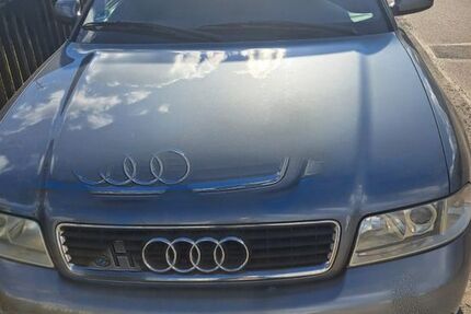 Audi A4 192.883 km 1.300 &euro; Augsburg 86156