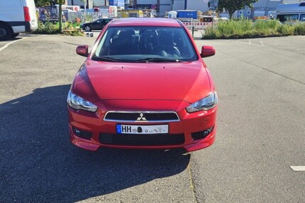 Mitsubishi Lancer 94.404 km 10.500 &euro; Hamburg 20038