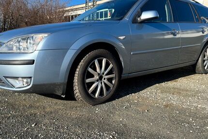 Ford Mondeo 182.000 km 2.950 &euro; München 81371