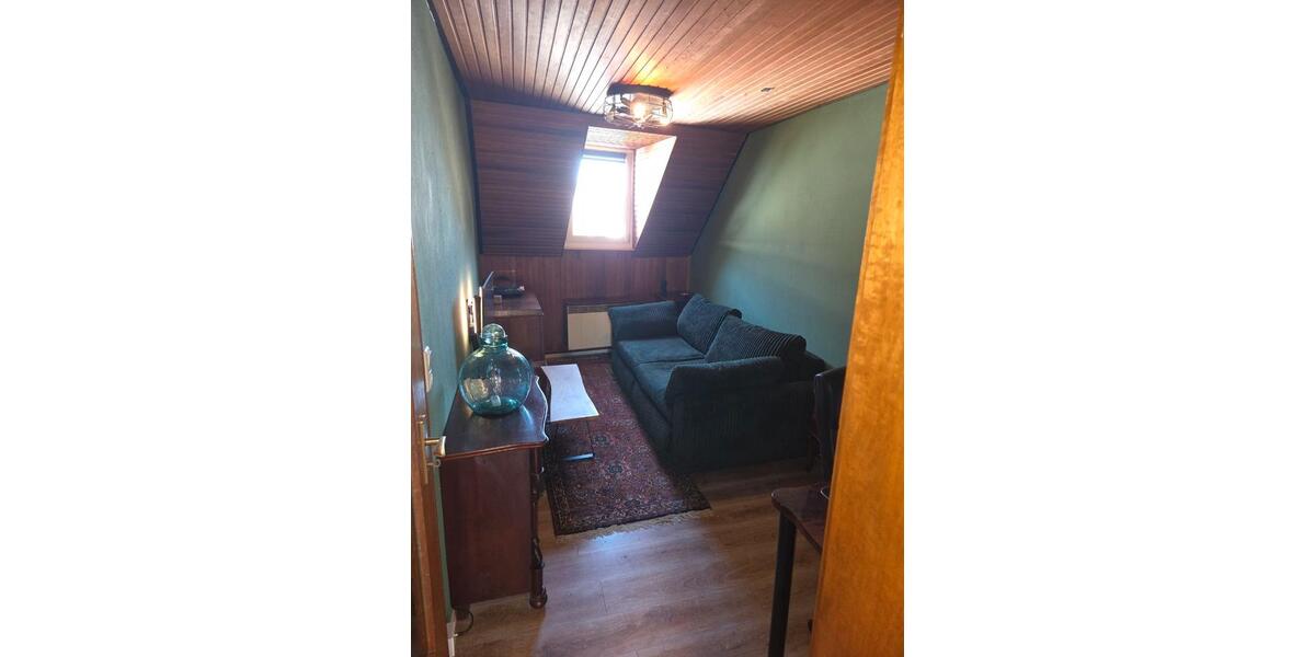 Dachgeschoßwohnung Andernach - 1 Zimmer, 38 m&sup2;, 305&euro; | Angebot:26635606