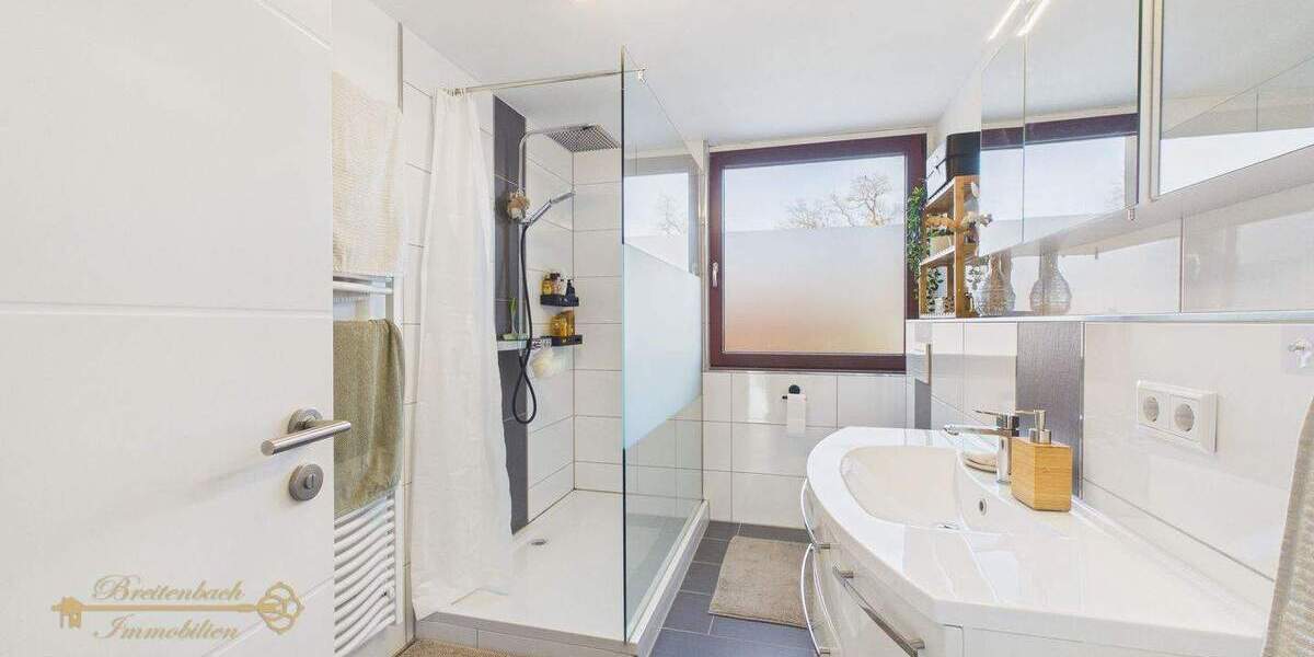 Etagenwohnung Achim Baden - 3 Zimmer, 86 m&sup2;, 299.000&euro; | Angebot:25836388