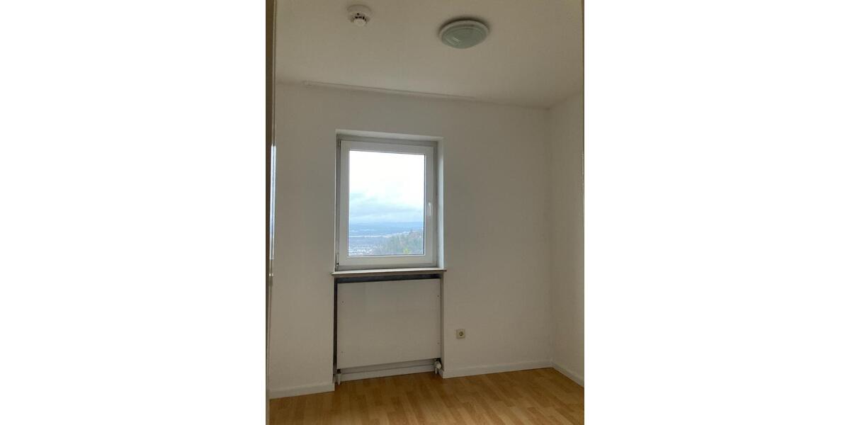 Etagenwohnung Landstuhl - 4 Zimmer, 107 m&sup2;, 1.000&euro; | Angebot:26279823