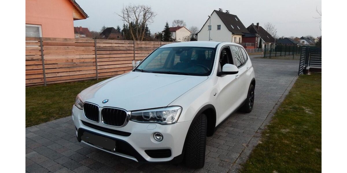 BMW X3 211.327 km 16.499 &euro; Wittenberge 19322