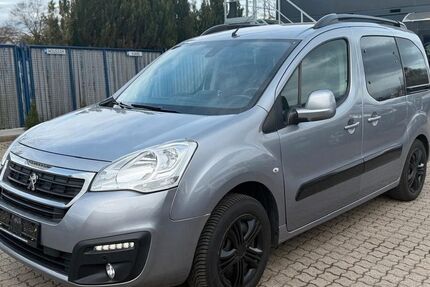 Peugeot Partner 170.000 km 6.300 &euro; Seelze 30926