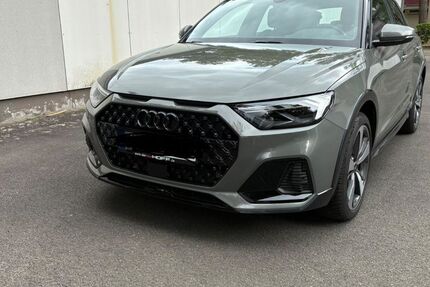 Audi A1 25.000 km 22.500 &euro; Bonn 53119