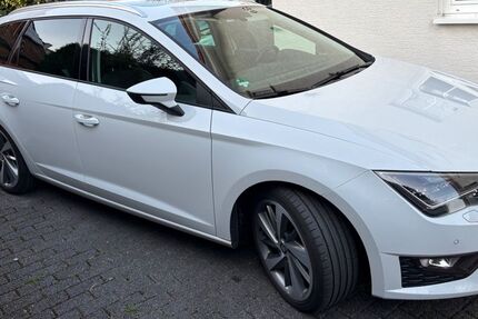 Seat Leon 144.000 km 10.950 &euro; Kassel 34128