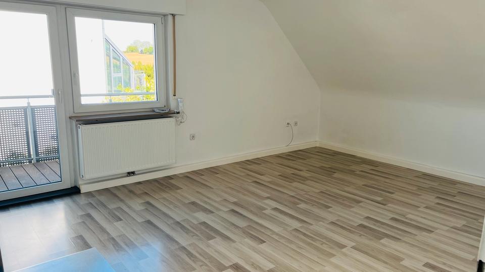 Etagenwohnung Fellbach Oeffingen - 3.5 Zimmer, 75 m&sup2;, 900&euro; | Angebot:26325807