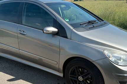 Mercedes-Benz B 170 112.798 km 6.100 &euro; Mönchberg 63933