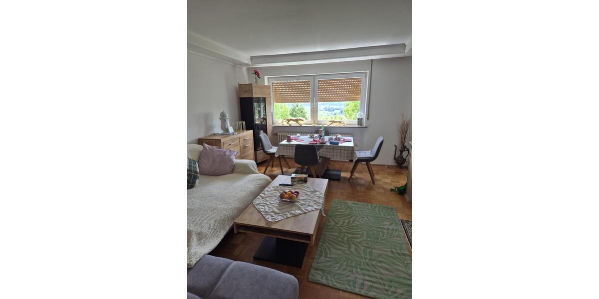 Hochparterre Cham - 4 Zimmer, 100 m&sup2;, 280.000&euro; | Angebot:27095824
