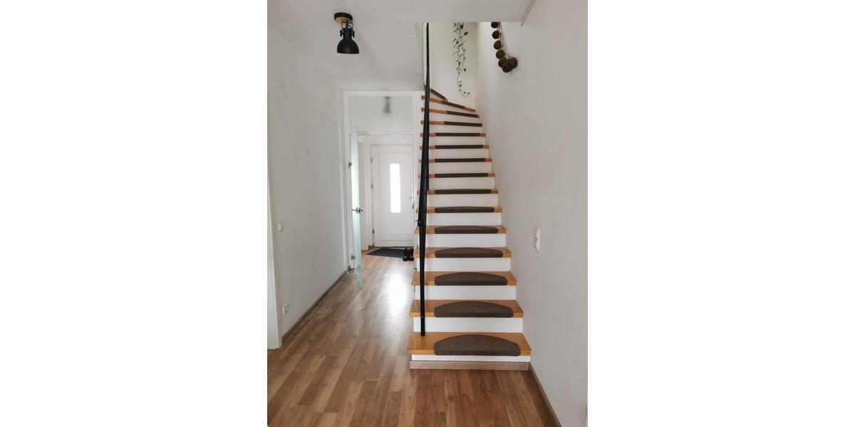 Reihenhaus Rechlin - 3 Zimmer, 115 m&sup2;, 777&euro; | Angebot:26085702