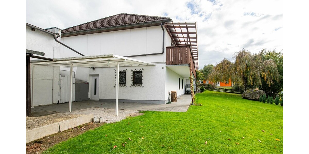 Familienfreundliches Einfamilienhaus mit offenem Wintergarten und herrlicher Gartenanlage 6 zimmer