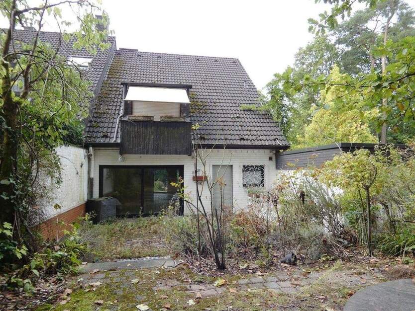 Großzügige Doppelhaushälfte mit XXL-Garage in exponierter Wohnlage von Hösel !! 5 zimmer