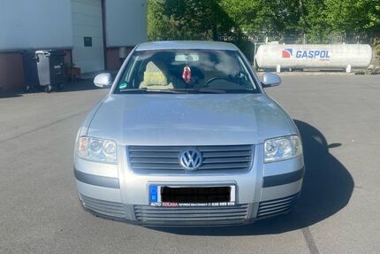 VW Passat 205.000 km 2.990 &euro; Bensheim 64625