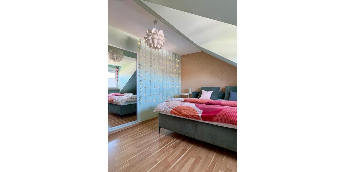 Dachgeschoßwohnung Bielefeld Stieghorst - 2 Zimmer, 61 m&sup2;, 199.000&euro; | Angebot:27038022