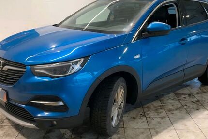 Opel Grandland (X) 143.000 km 13.490 &euro; Bad Tölz 83646