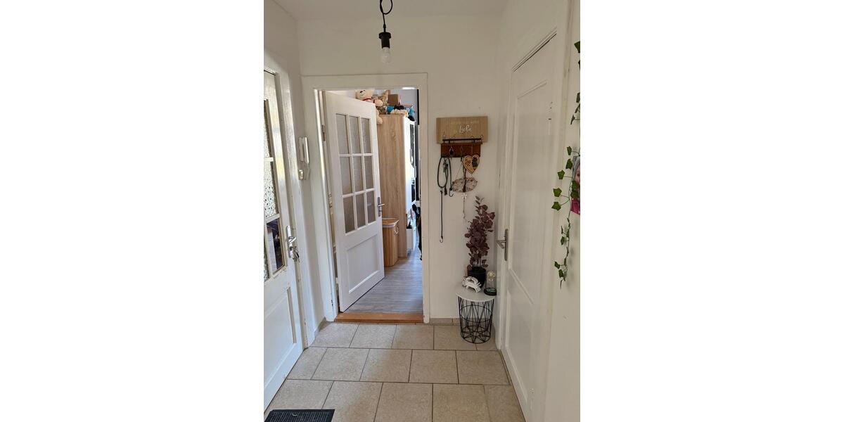 Erdgeschoßwohnung Schleswig - 3 Zimmer, 100 m&sup2;, 1.460&euro; | Angebot:26069249