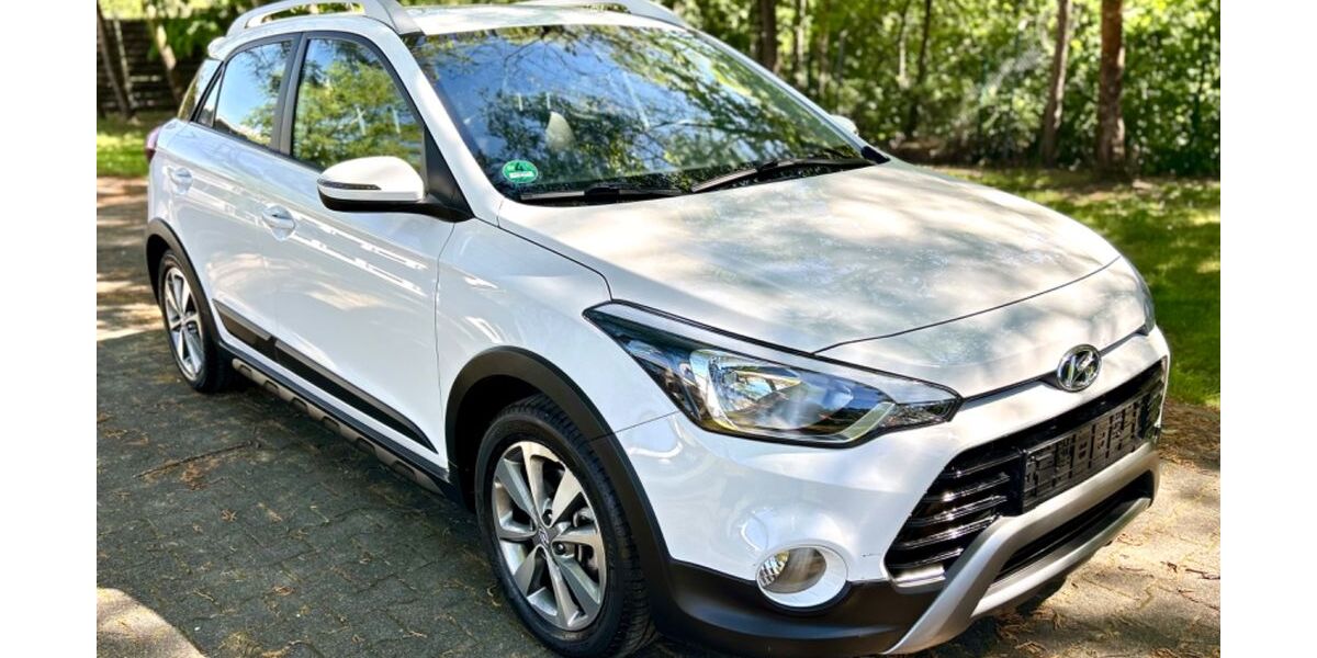 Hyundai i20 29.900 km 14.900 &euro; Oerlinghausen 33813