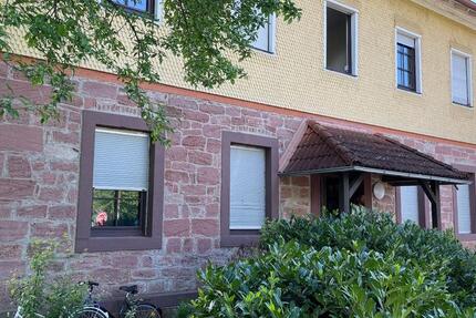 Haus Zeitlofs - 17 Zimmer, 500 m&sup2;, 249.000&euro; | Angebot:27082045