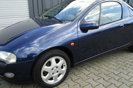 Opel Tigra 1.4 16V Automatik mit nur 41.900 Kilometer 41.900 km 8.985 € Hirschberg 69493