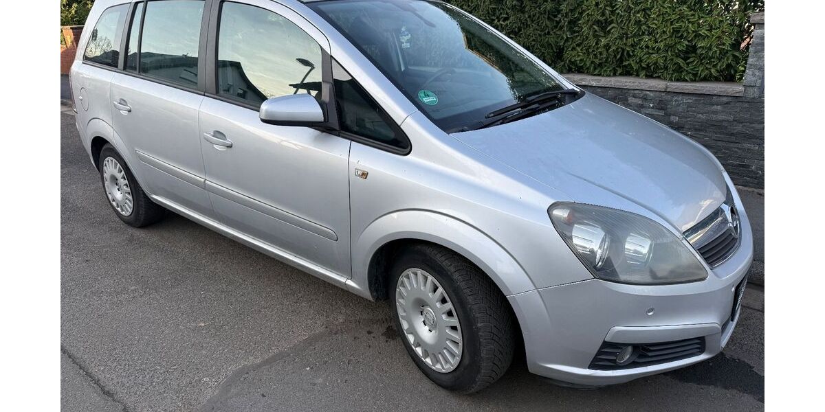 Opel Zafira 166.000 km 2.600 &euro; Hochheim 65239