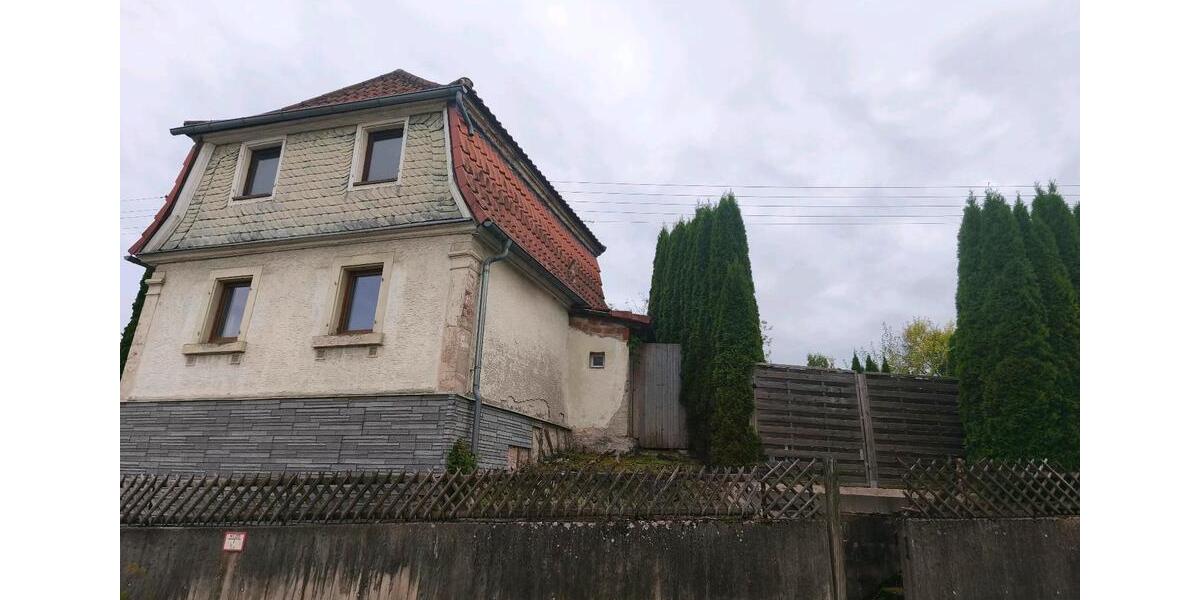 Einfamilienhaus Kronach - 3 Zimmer, 90 m&sup2;, 60.000&euro; | Angebot:26897797