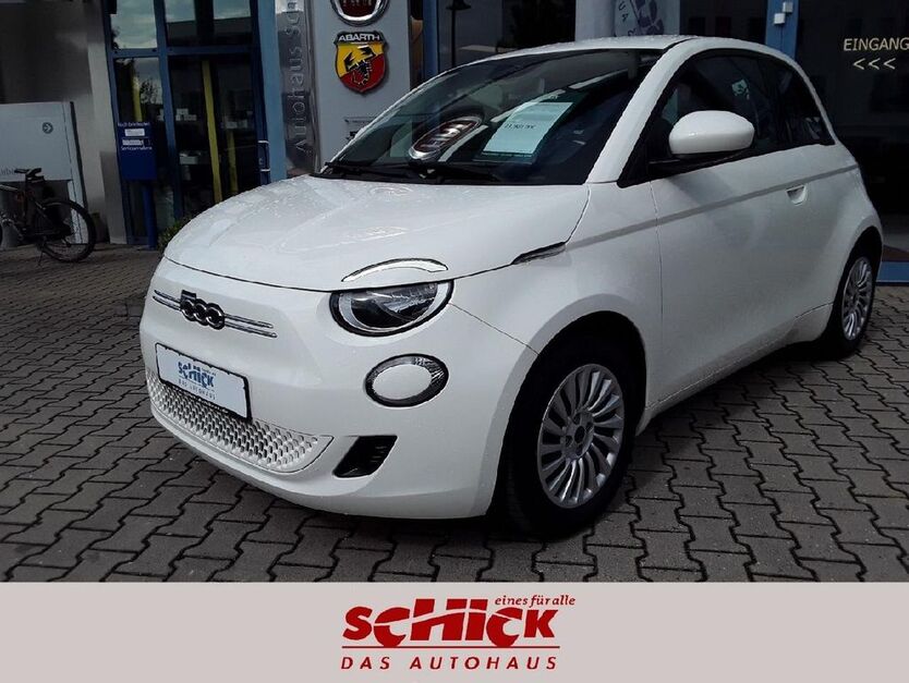 Fiat 500e 13.761 km 23.900 € Weinsberg 74189