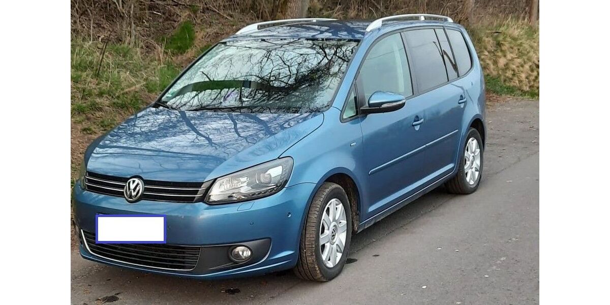 VW Touran 147.000 km 7.714 &euro; Selb 95100