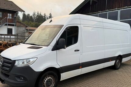 Mercedes-Benz Sprinter 352.000 km 16.900 &euro; Unterhaching 82008